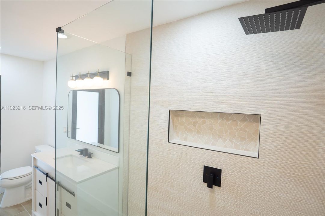 В аренду: $4,000 (3 спален, 2 ванн, 2433 Квадратных фут)