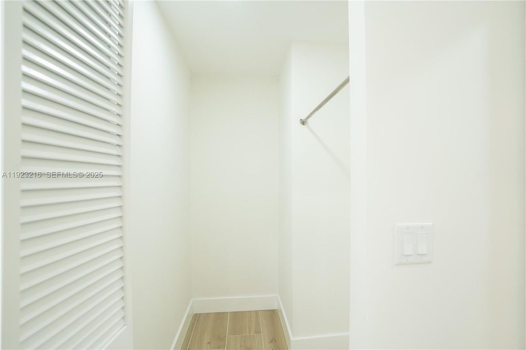 В аренду: $4,000 (3 спален, 2 ванн, 2433 Квадратных фут)