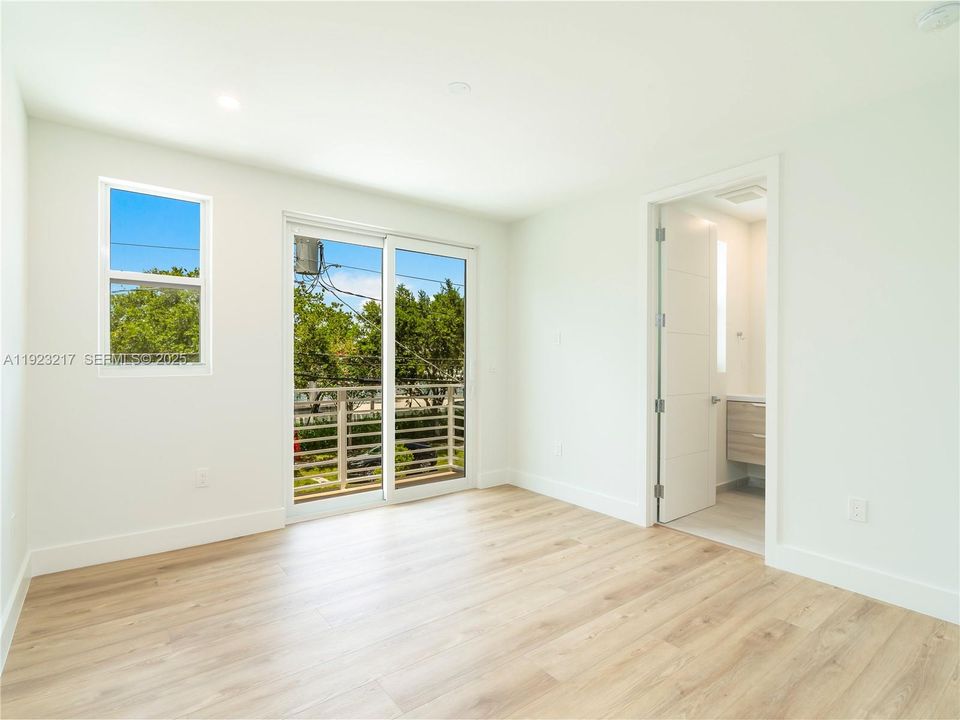 En Venta: $1,850,000 (0 camas, 0 baños, 2321 Pies cuadrados)