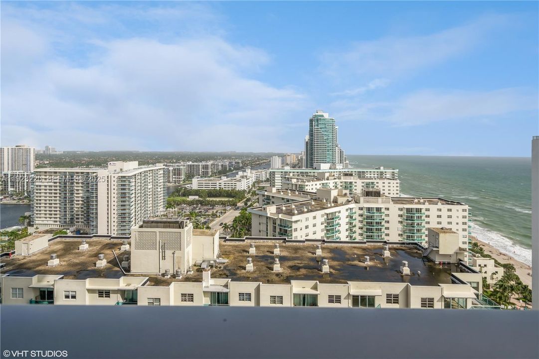 En Venta: $760,000 (2 camas, 2 baños, 1126 Pies cuadrados)