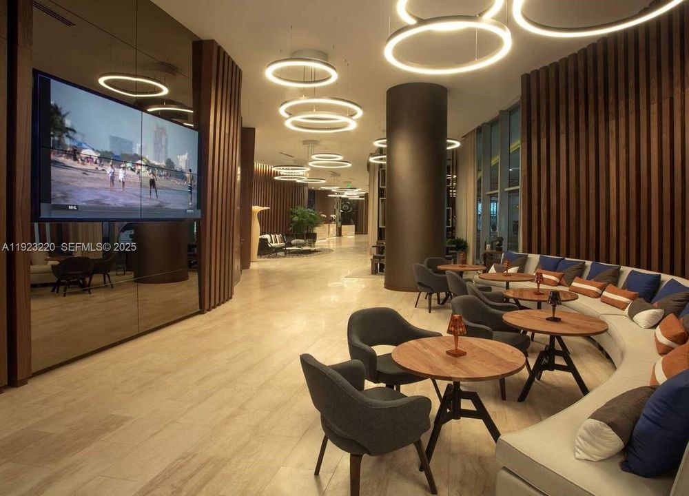 En Venta: $760,000 (2 camas, 2 baños, 1126 Pies cuadrados)