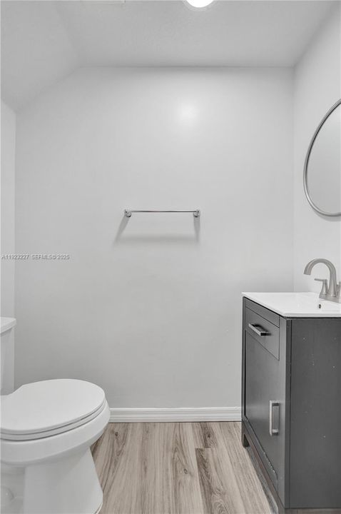 На продажу: $415,000 (3 спален, 2 ванн, 1656 Квадратных фут)