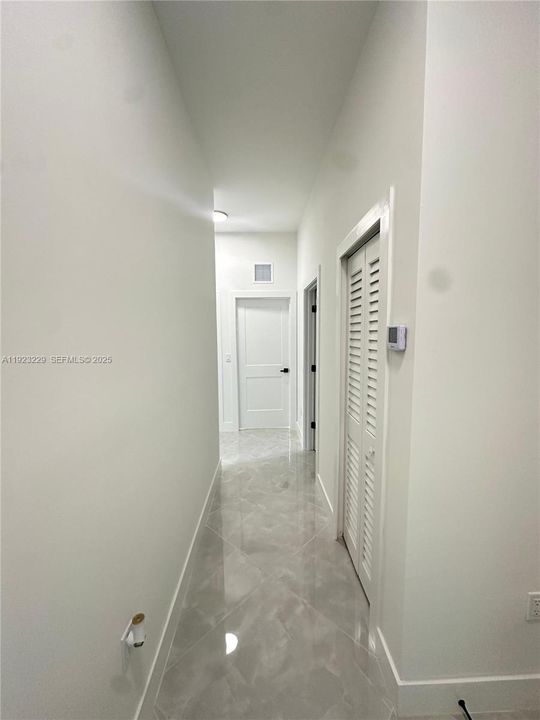 На продажу: $1,199,000 (4 спален, 3 ванн, 0 Квадратных фут)