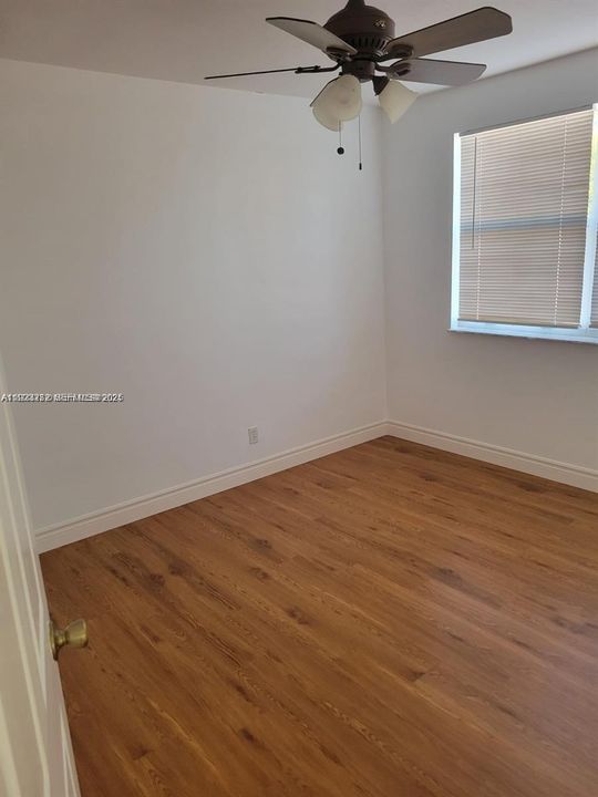 For Sale: $575,000 (4 beds, 2 baths, 2299 Square Feet)