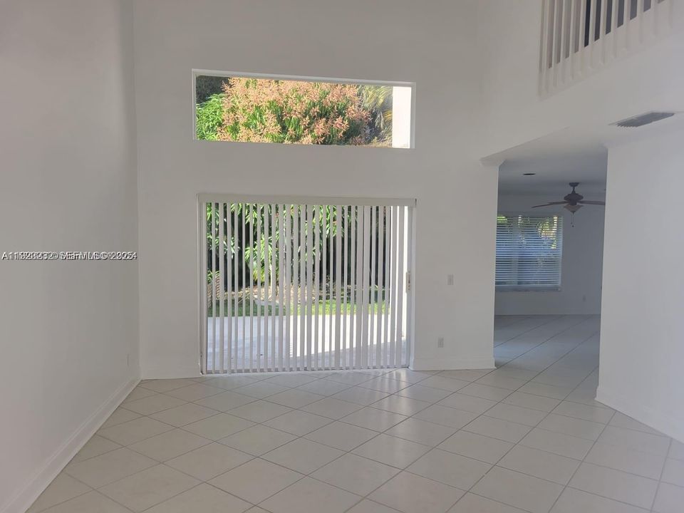 For Sale: $575,000 (4 beds, 2 baths, 2299 Square Feet)