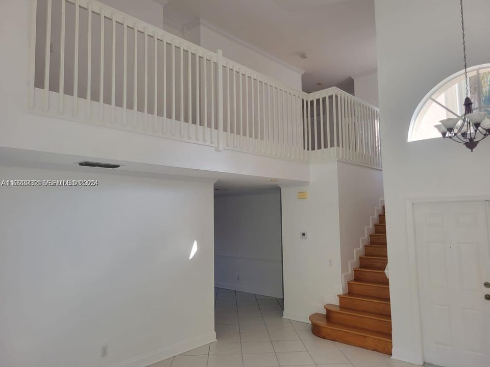 For Sale: $575,000 (4 beds, 2 baths, 2299 Square Feet)