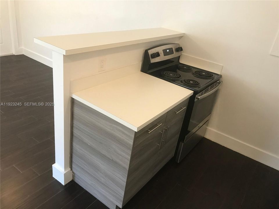 В аренду: $1,550 (1 спален, 1 ванн, 0 Квадратных фут)