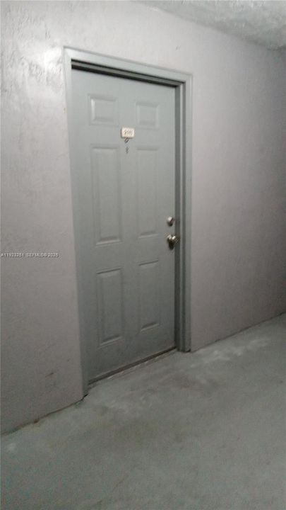 待售: $179,000 (3 贝兹, 2 浴室, 1126 平方英尺)