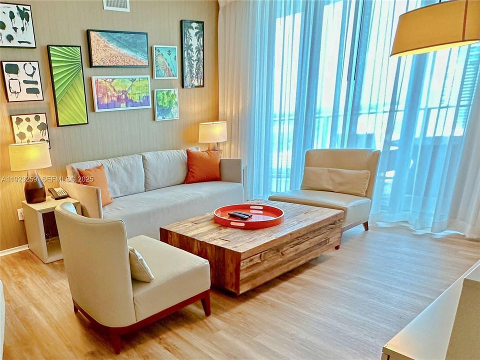 En Venta: $775,000 (2 camas, 2 baños, 1129 Pies cuadrados)