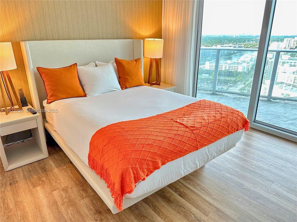 En Venta: $775,000 (2 camas, 2 baños, 1129 Pies cuadrados)