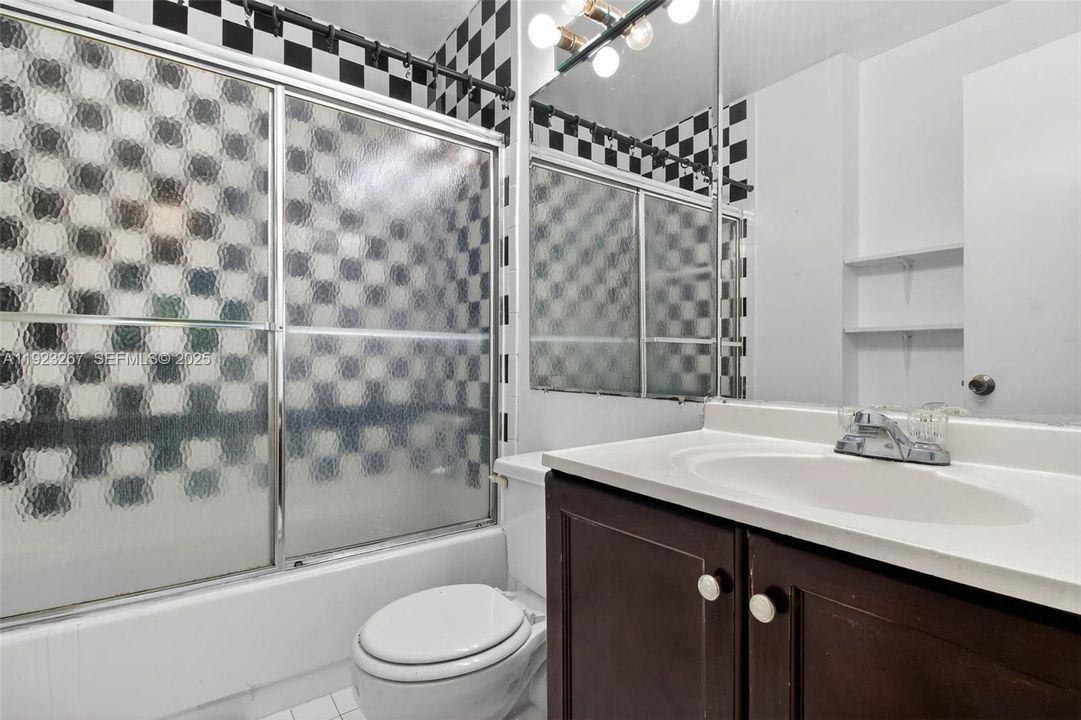 En Renta: $2,500 (2 camas, 2 baños, 840 Pies cuadrados)