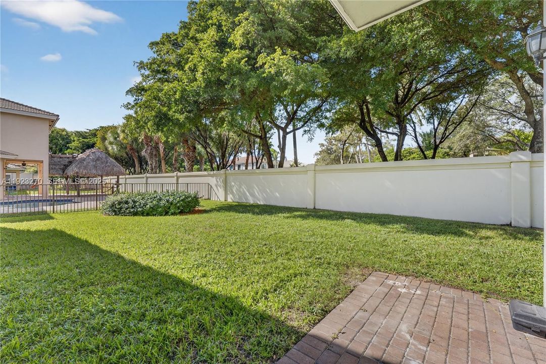 For Sale: $875,000 (4 beds, 3 baths, 2443 Square Feet)