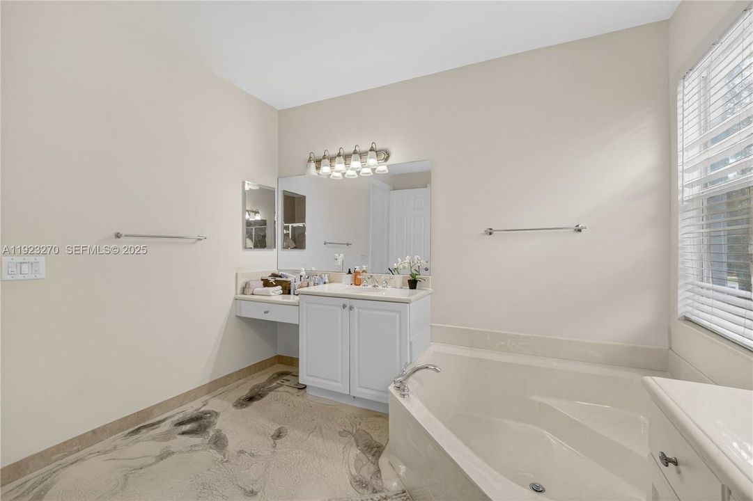 For Sale: $875,000 (4 beds, 3 baths, 2443 Square Feet)