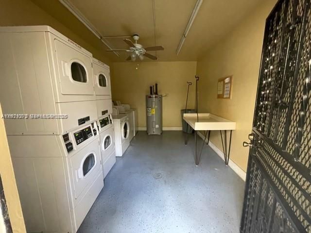 Active With Contract: $1,800 (2 beds, 2 baths, 1046 Square Feet)