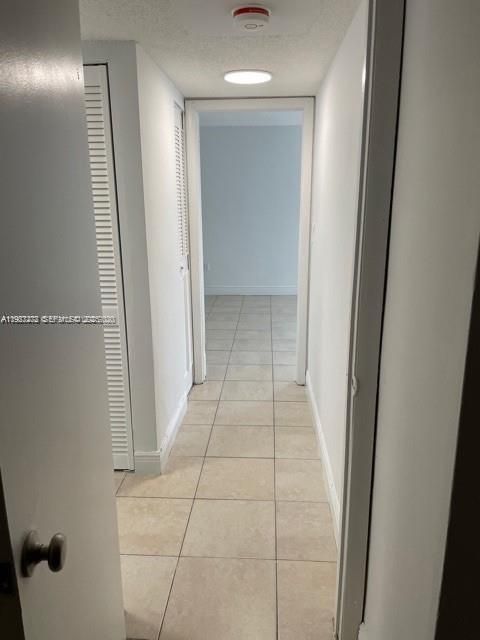 Active With Contract: $1,800 (2 beds, 2 baths, 1046 Square Feet)