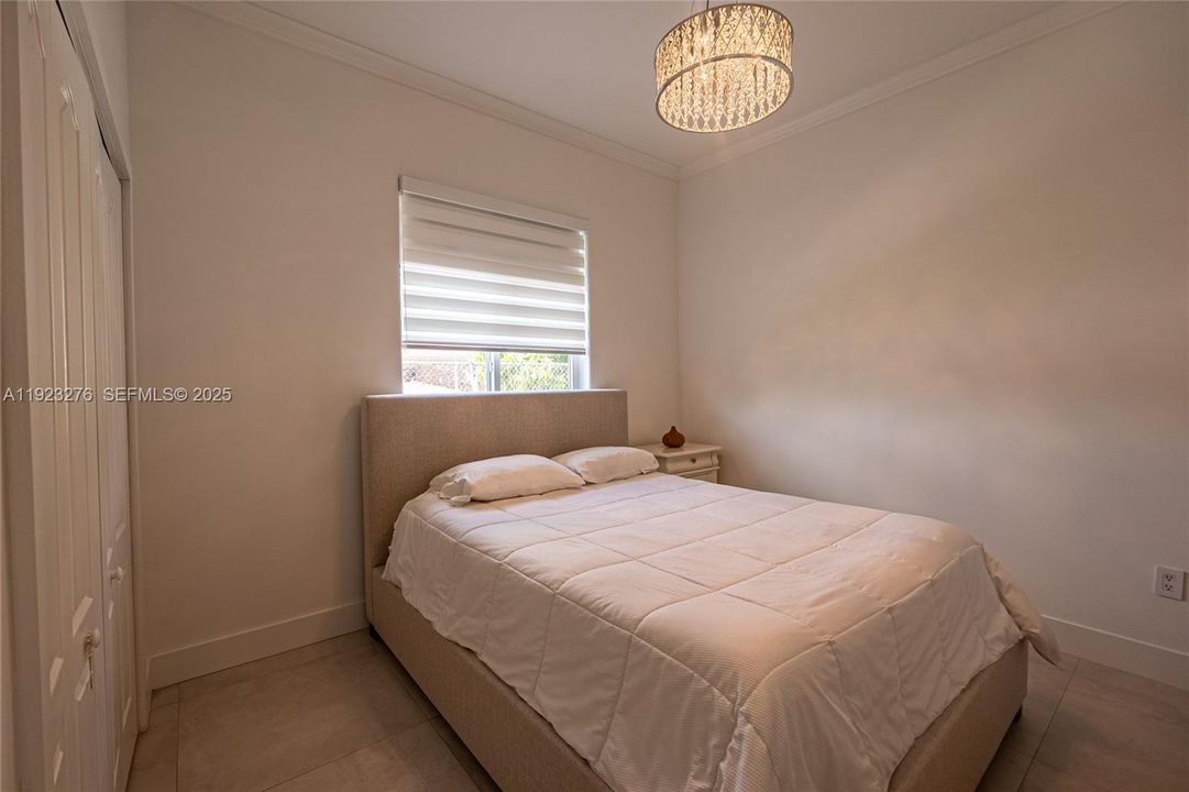 For Rent: $8,700 (5 beds, 3 baths, 2192 Square Feet)