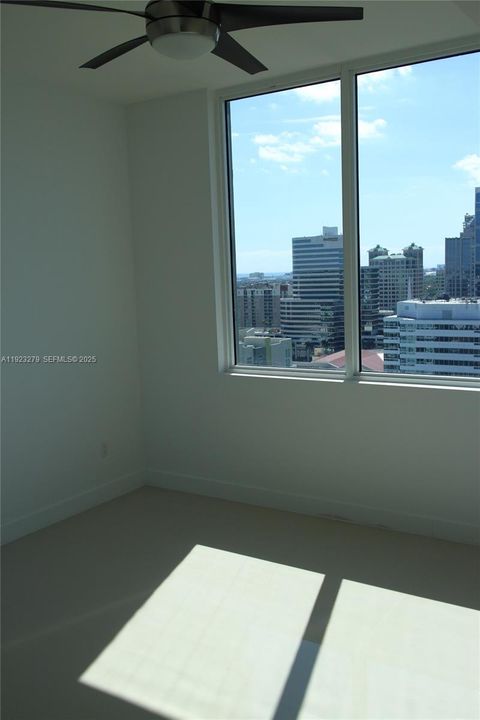 For Sale: $475,000 (2 beds, 2 baths, 1072 Square Feet)