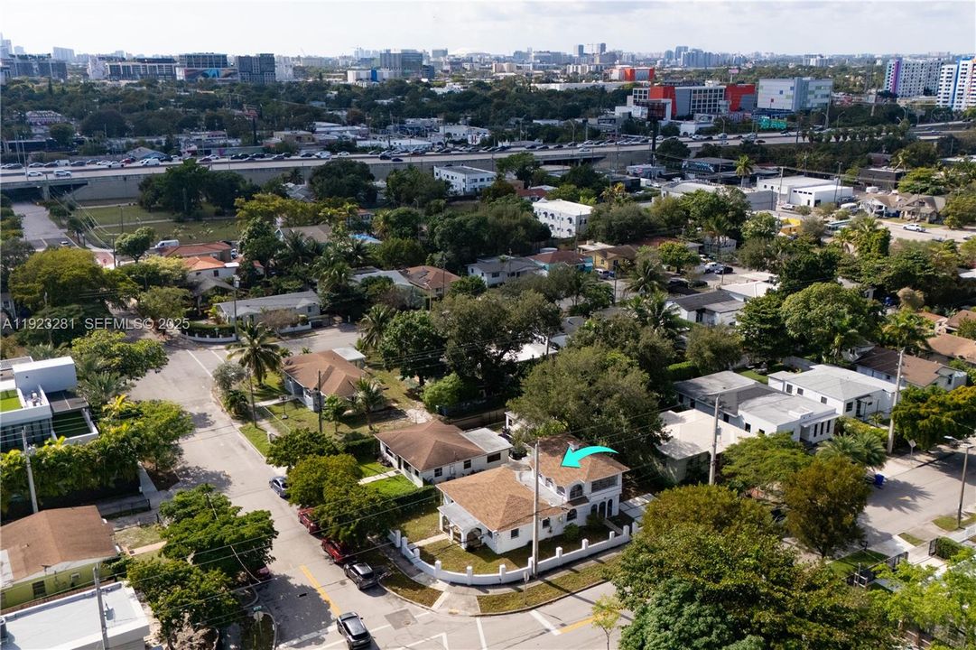 For Rent: $4,500 (4 beds, 2 baths, 2321 Square Feet)