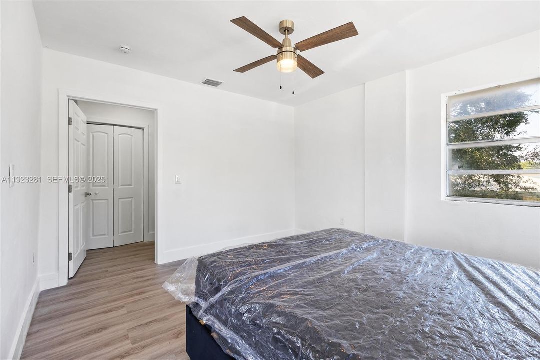 For Rent: $4,500 (4 beds, 2 baths, 2321 Square Feet)