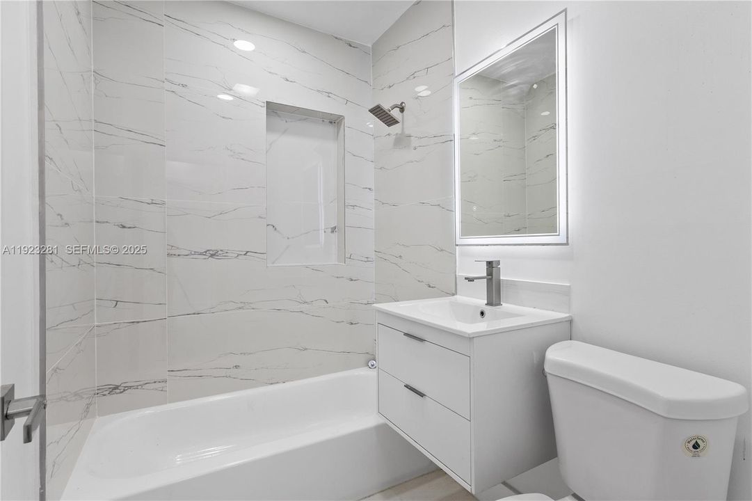 For Rent: $4,500 (4 beds, 2 baths, 2321 Square Feet)