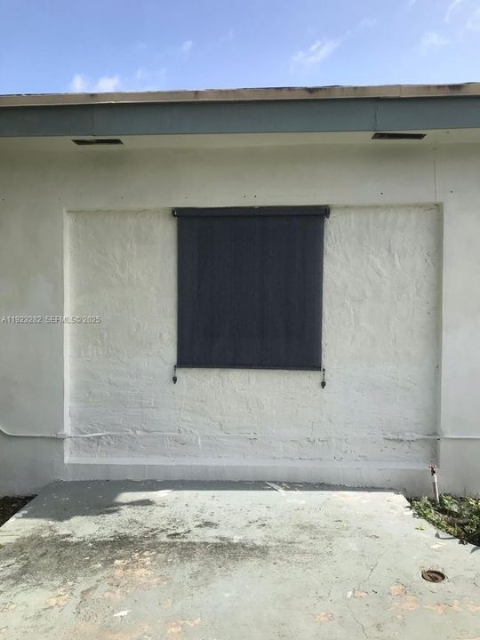 В аренду: $985 (2 спален, 1 ванн, 1071 Квадратных фут)