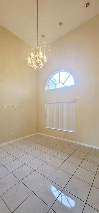 For Rent: $4,350 (4 beds, 3 baths, 2094 Square Feet)