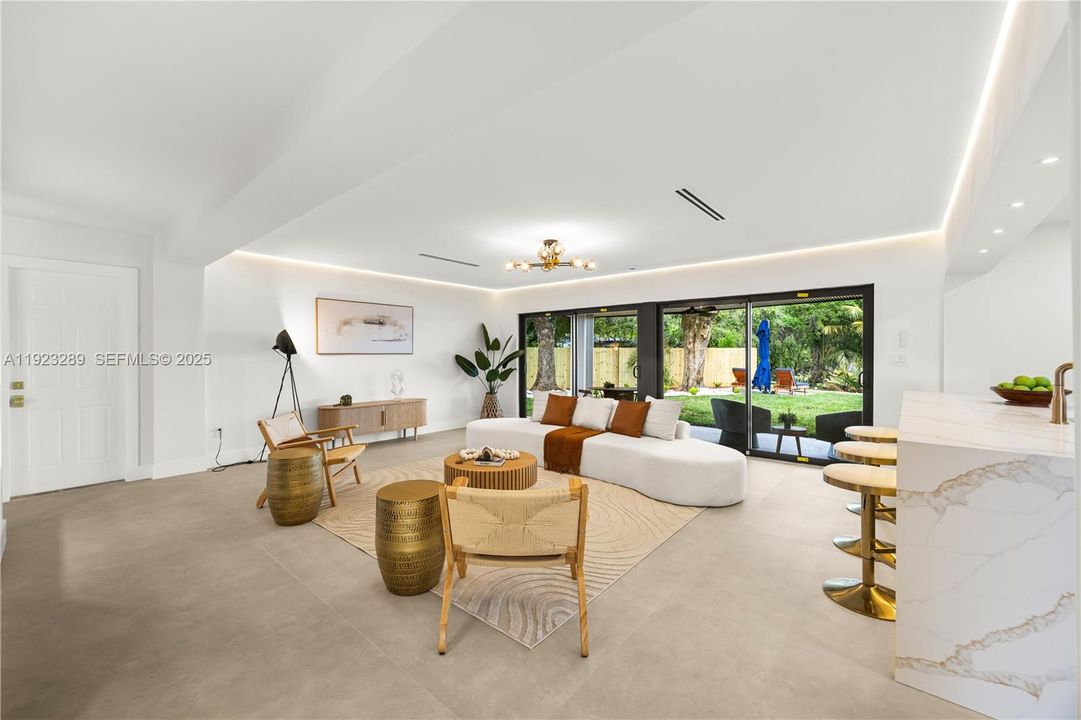 For Sale: $1,475,000 (3 beds, 2 baths, 2112 Square Feet)