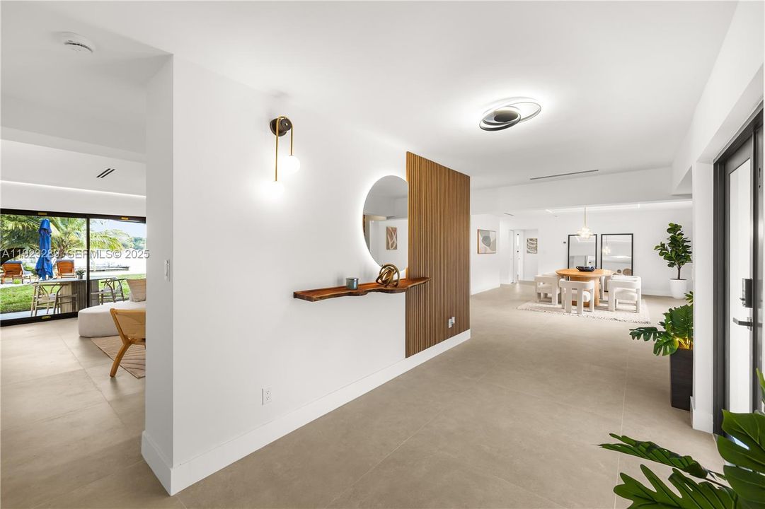 For Sale: $1,475,000 (3 beds, 2 baths, 2112 Square Feet)