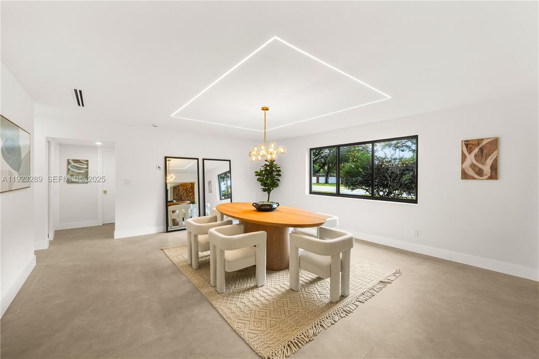 For Sale: $1,475,000 (3 beds, 2 baths, 2112 Square Feet)