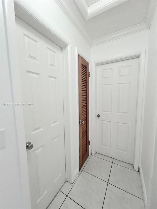 В аренду: $2,650 (2 спален, 1 ванн, 1425 Квадратных фут)