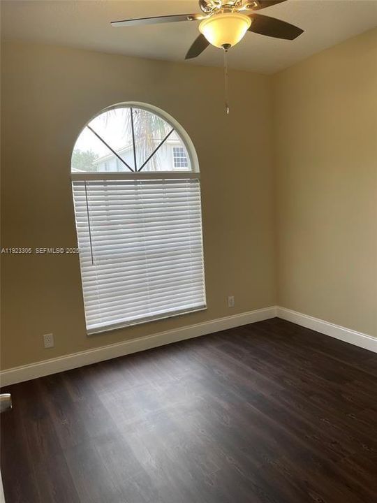 For Sale: $600,000 (3 beds, 2 baths, 1884 Square Feet)