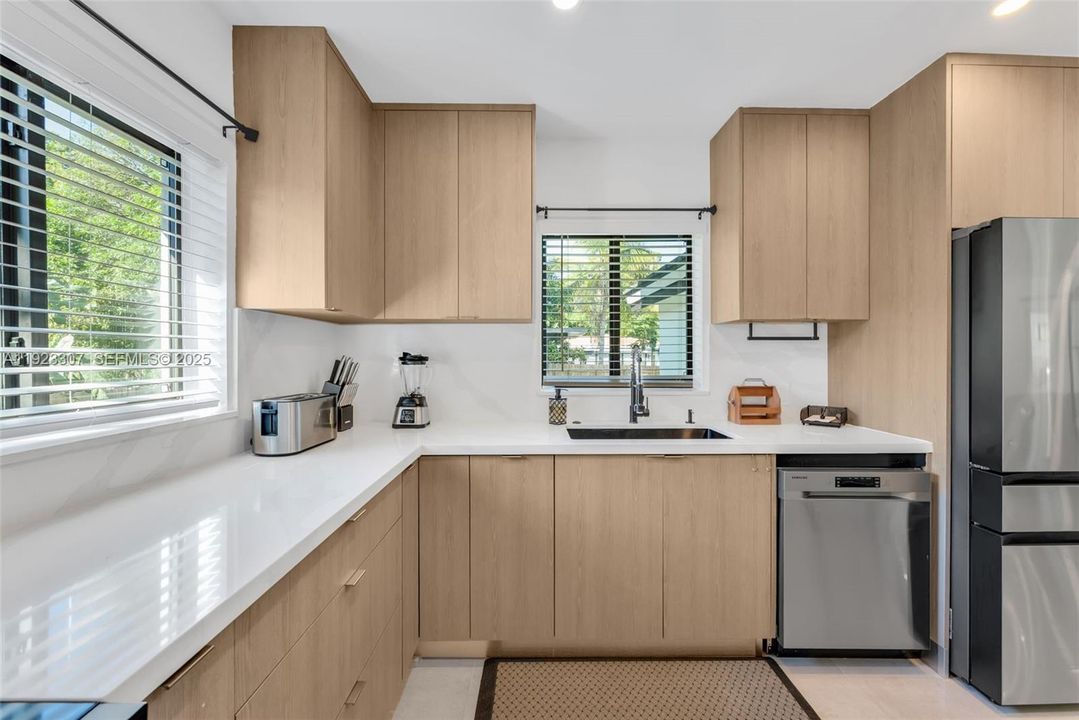 На продажу: $1,495,000 (3 спален, 2 ванн, 1538 Квадратных фут)