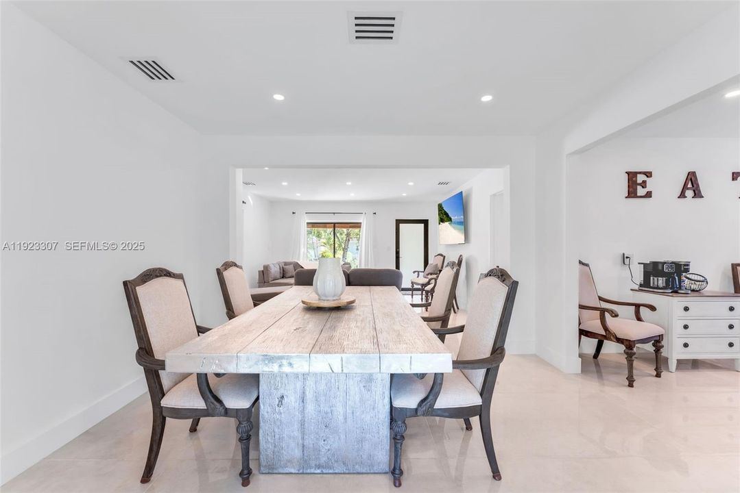 На продажу: $1,495,000 (3 спален, 2 ванн, 1538 Квадратных фут)