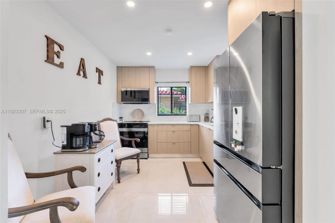 На продажу: $1,495,000 (3 спален, 2 ванн, 1538 Квадратных фут)