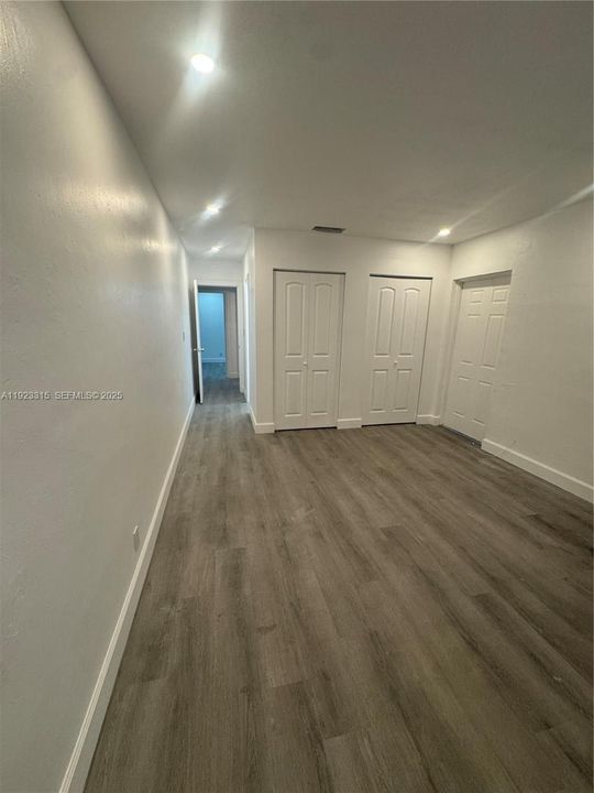 出租: $2,600 (3 贝兹, 2 浴室, 2304 平方英尺)