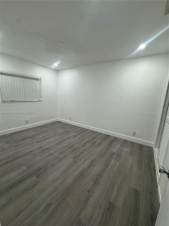 出租: $2,600 (3 贝兹, 2 浴室, 2304 平方英尺)