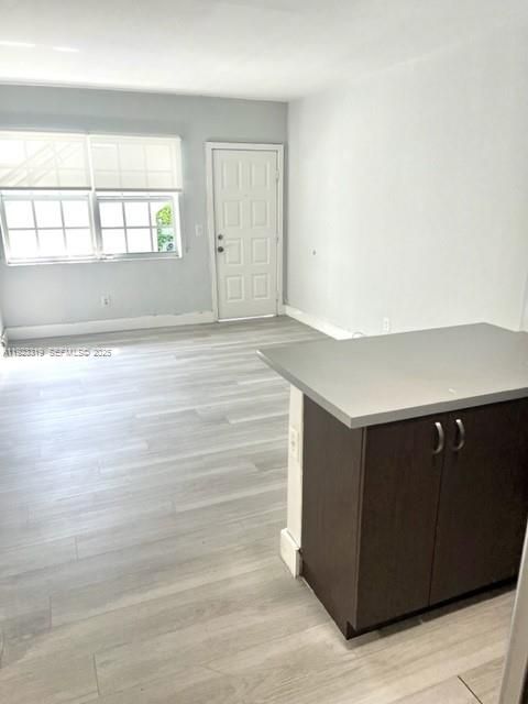 В аренду: $1,970 (1 спален, 1 ванн, 537 Квадратных фут)