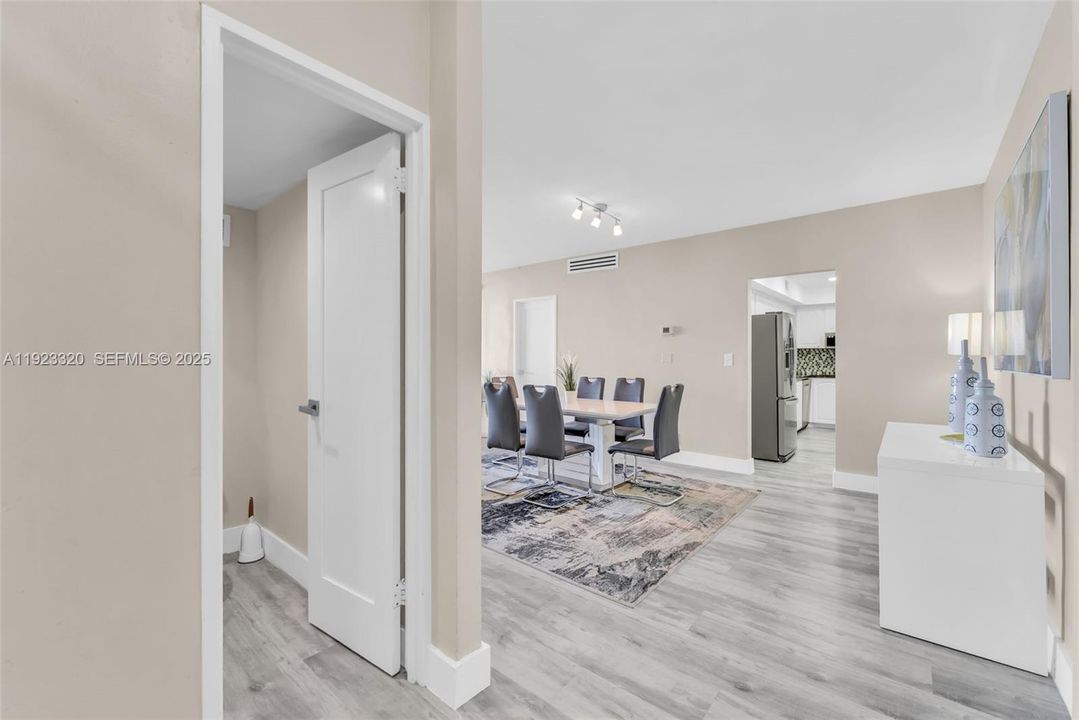 En Venta: $520,000 (1 camas, 1 baños, 1070 Pies cuadrados)