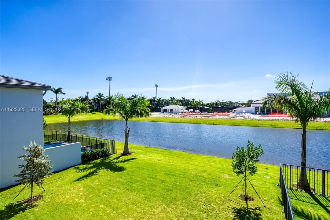 For Rent: $16,000 (5 beds, 5 baths, 3876 Square Feet)