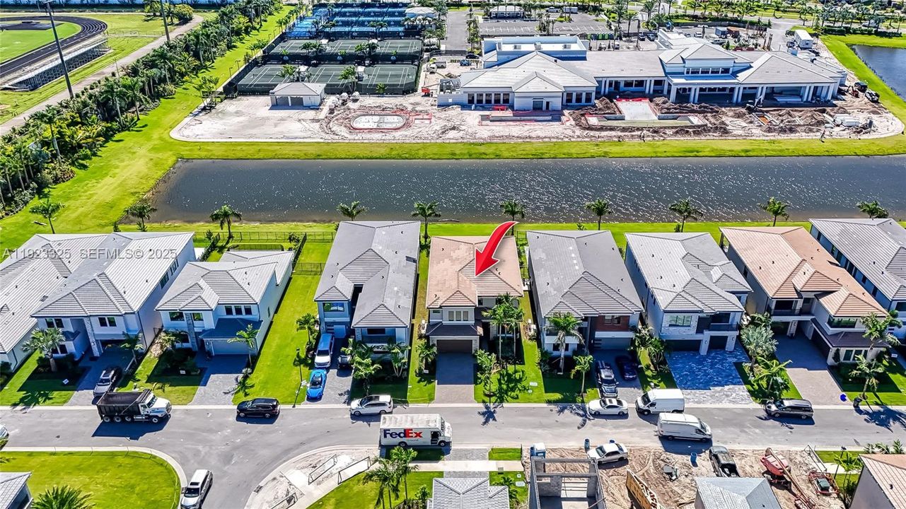 For Rent: $16,000 (5 beds, 5 baths, 3876 Square Feet)