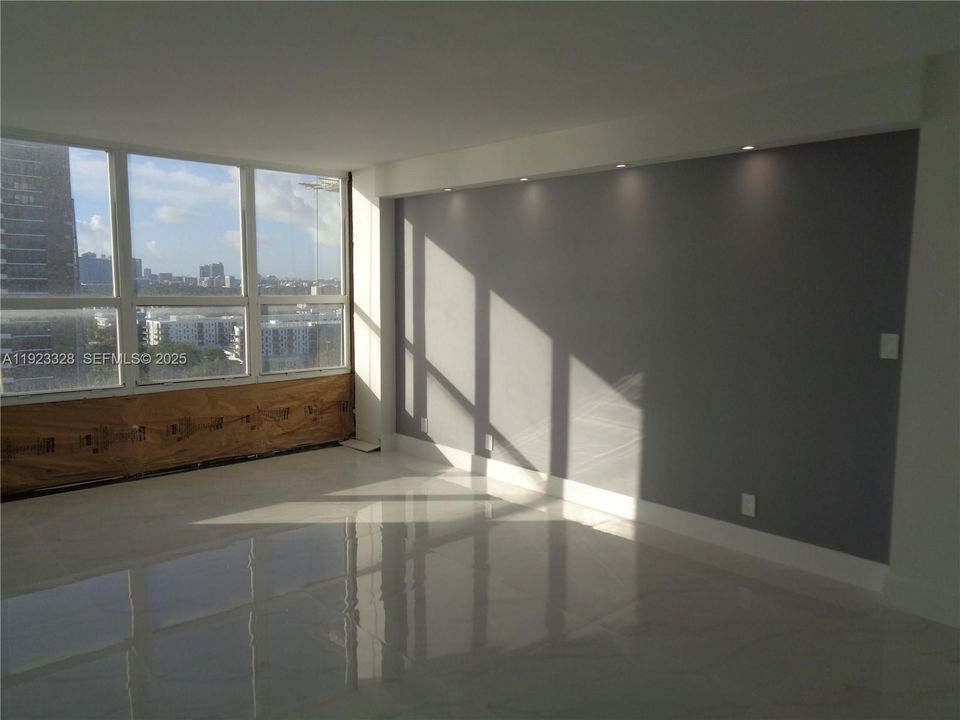 For Rent: $3,000 (2 beds, 2 baths, 1316 Square Feet)