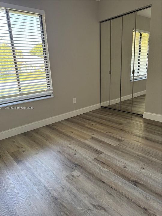 For Sale: $309,900 (3 beds, 2 baths, 1168 Square Feet)