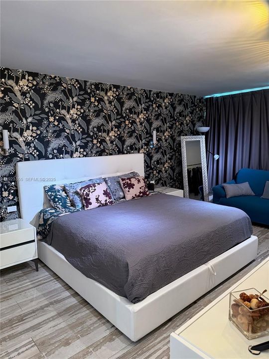 For Sale: $575,000 (2 beds, 2 baths, 1442 Square Feet)