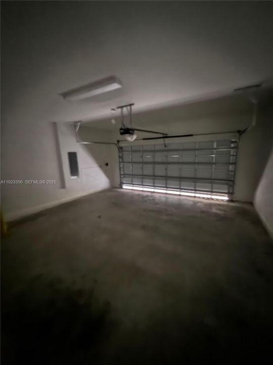 В аренду: $5,300 (3 спален, 2 ванн, 2047 Квадратных фут)