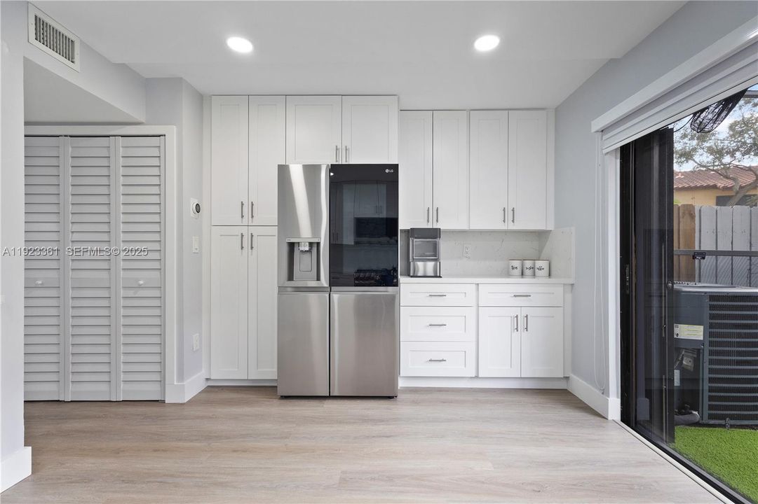 待售: $500,000 (2 贝兹, 2 浴室, 1152 平方英尺)