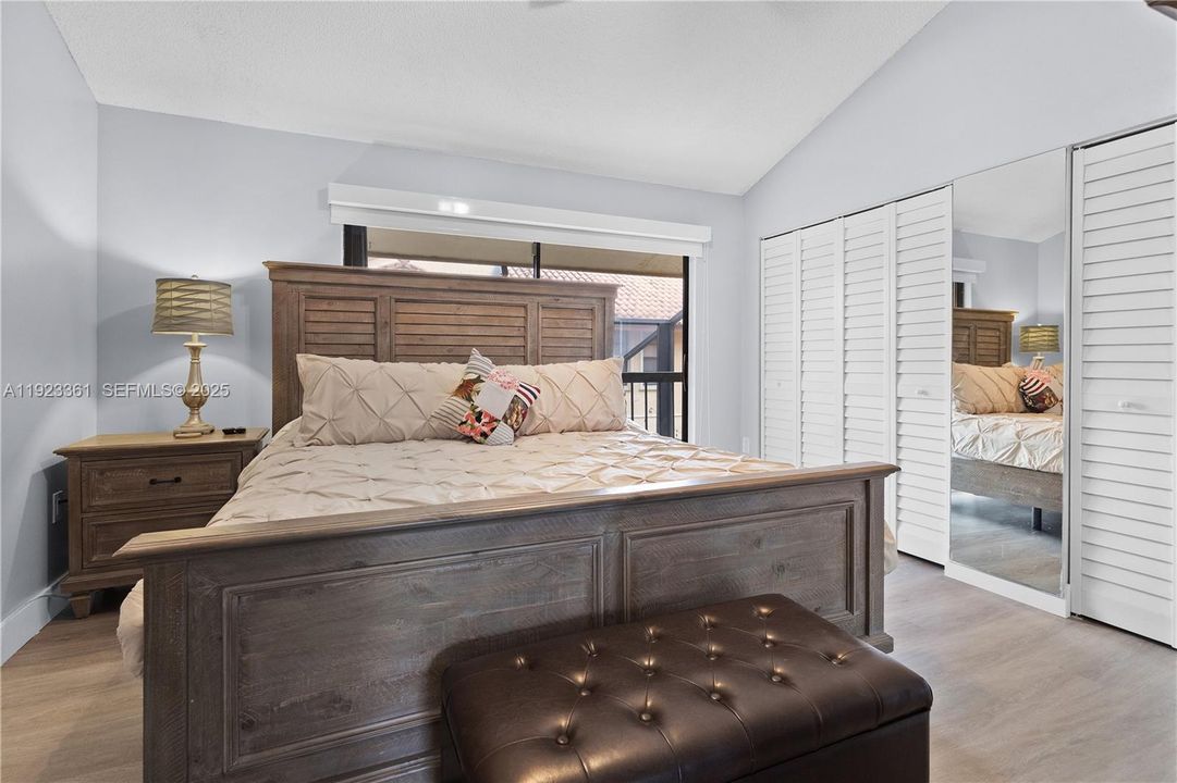 待售: $500,000 (2 贝兹, 2 浴室, 1152 平方英尺)