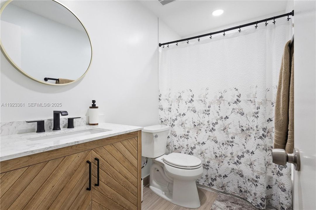 待售: $500,000 (2 贝兹, 2 浴室, 1152 平方英尺)