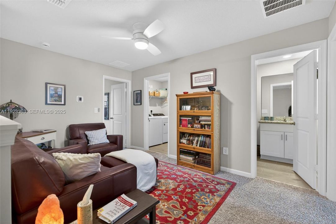 For Sale: $419,900 (3 beds, 2 baths, 1475 Square Feet)