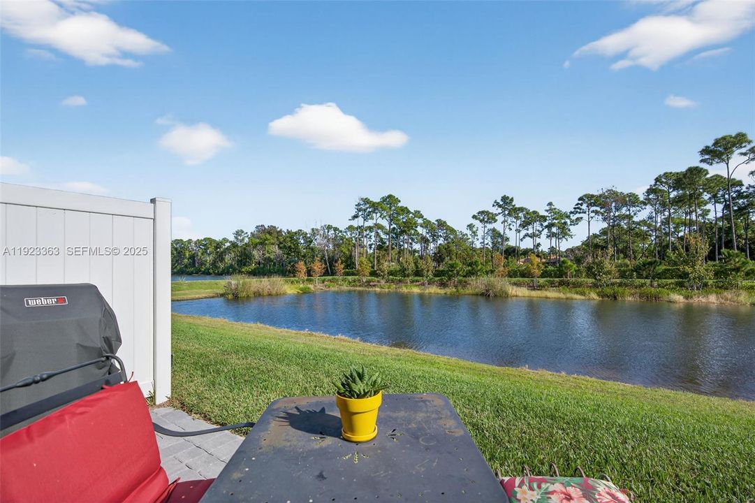 For Sale: $419,900 (3 beds, 2 baths, 1475 Square Feet)