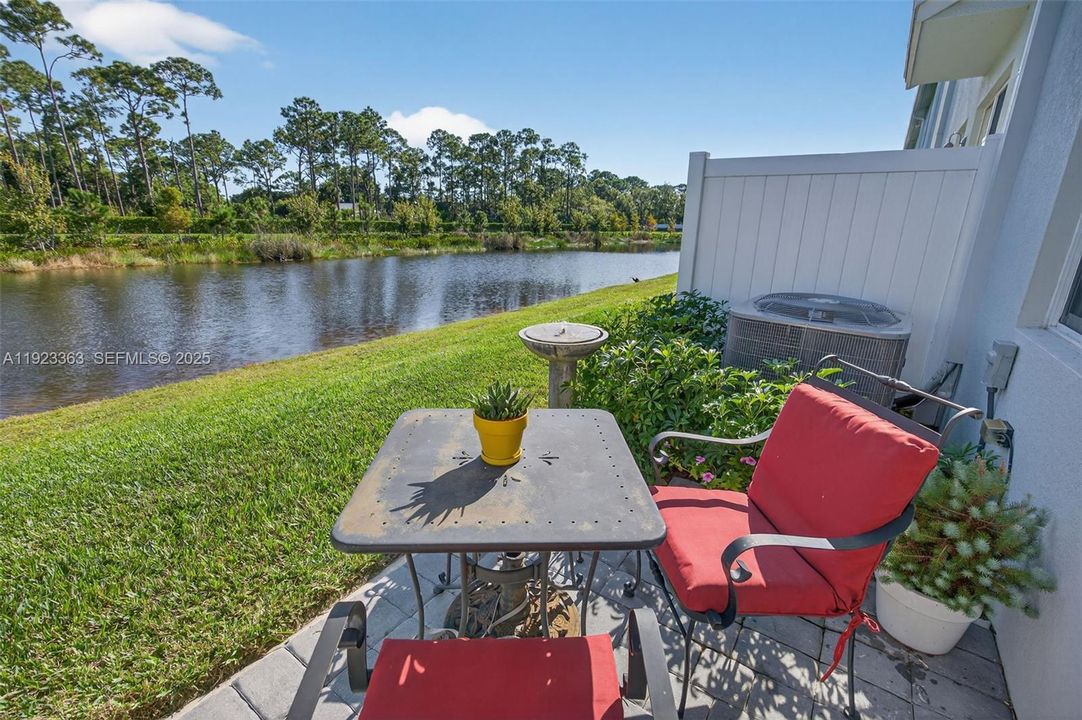 For Sale: $419,900 (3 beds, 2 baths, 1475 Square Feet)